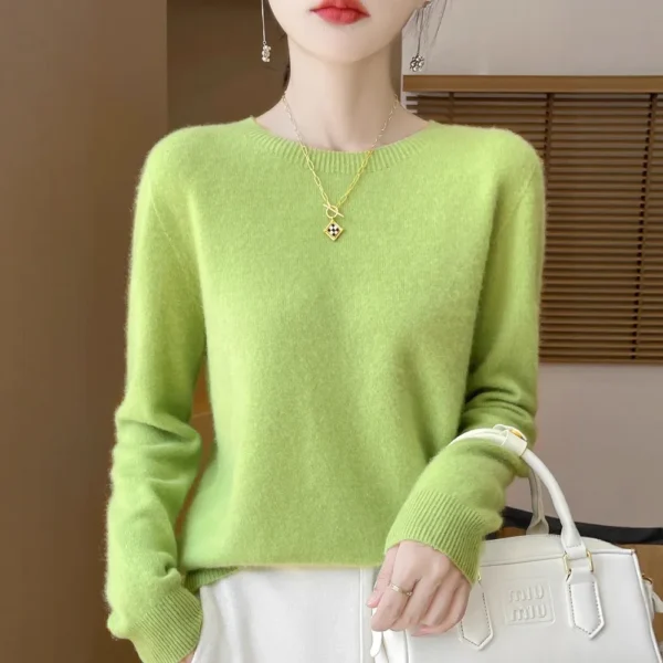 100% Pure Wool round Neck Sweater Women's New Style Autumn Winter Seamless Knitted Slimming Versatile Cashmere Sweater